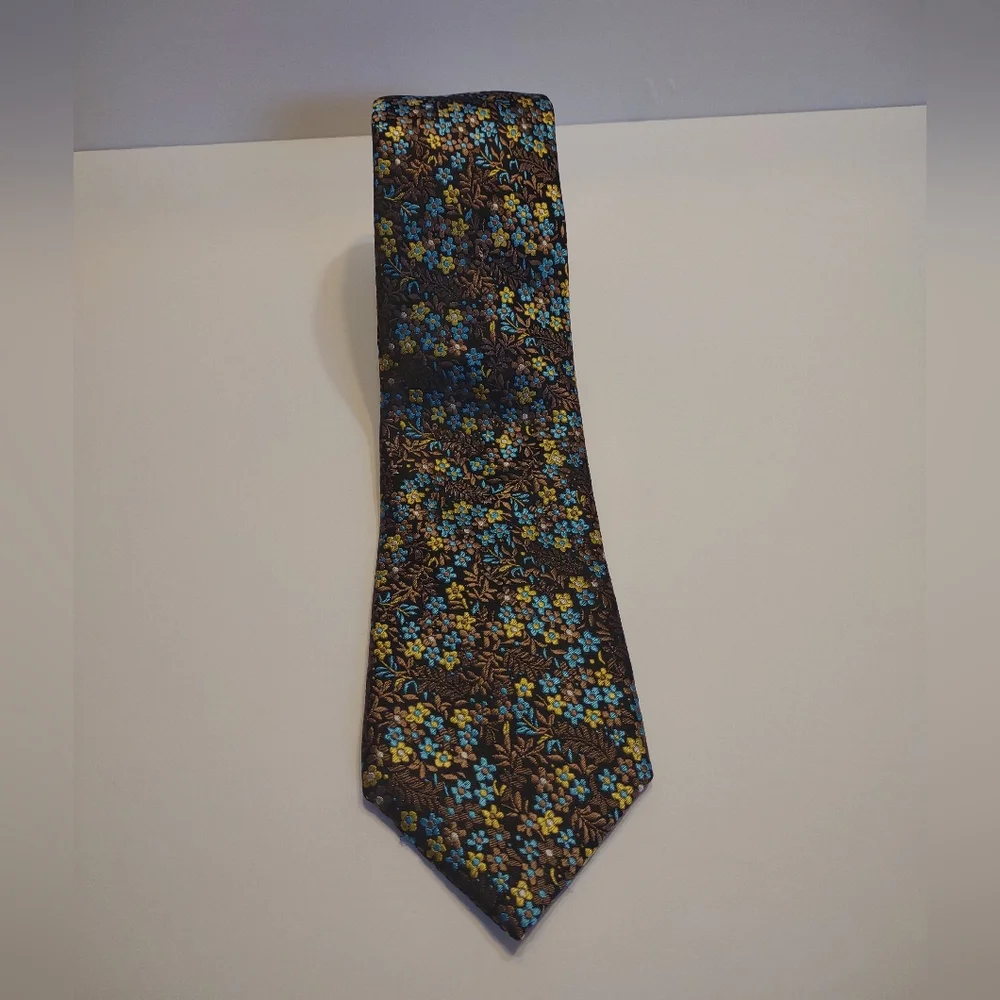 Sean John Floral Patterned Silk Tie in Blue and Brown